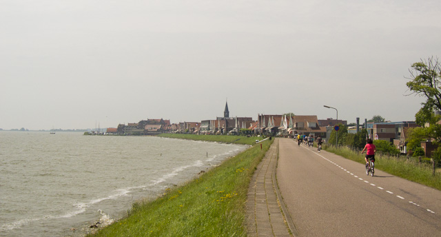 View of the picturesque fishing village of Volendam. Photo © Holland-Cycling.com