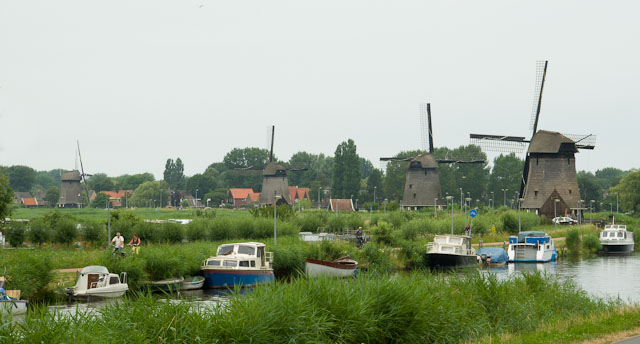 The windmills at the Zes Wielen in Alkmaar. Photo © Holland-Cycling.com